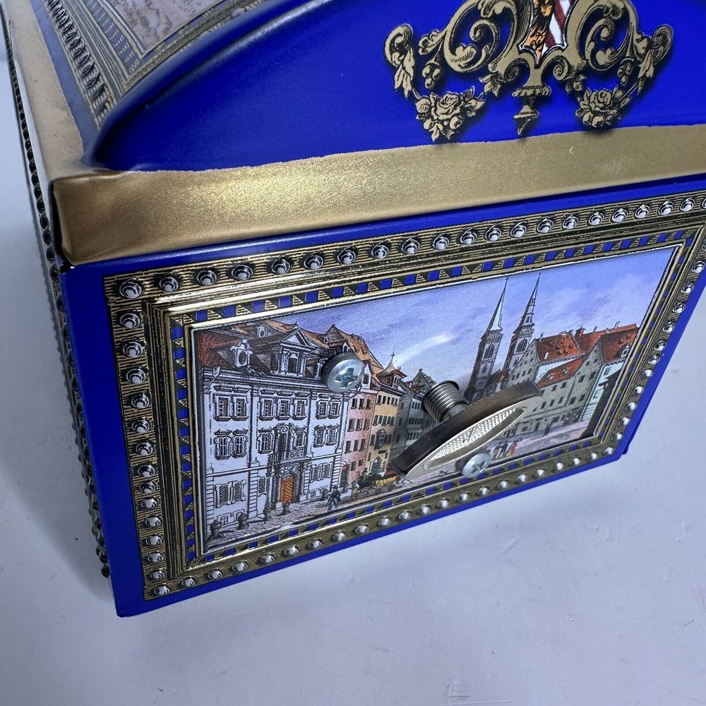 Vintage Germany Music Box Hinged Lid Musical Cookie Tin Box-Nuremberg Scenes - Picture 8 of 9